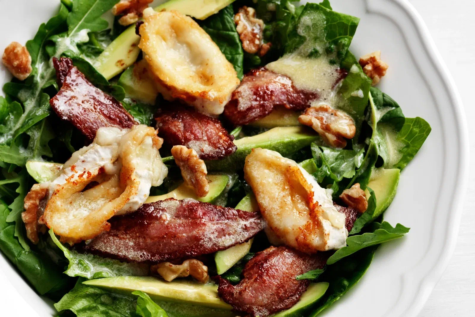 Avocado, Bacon and Goat Cheese Salad