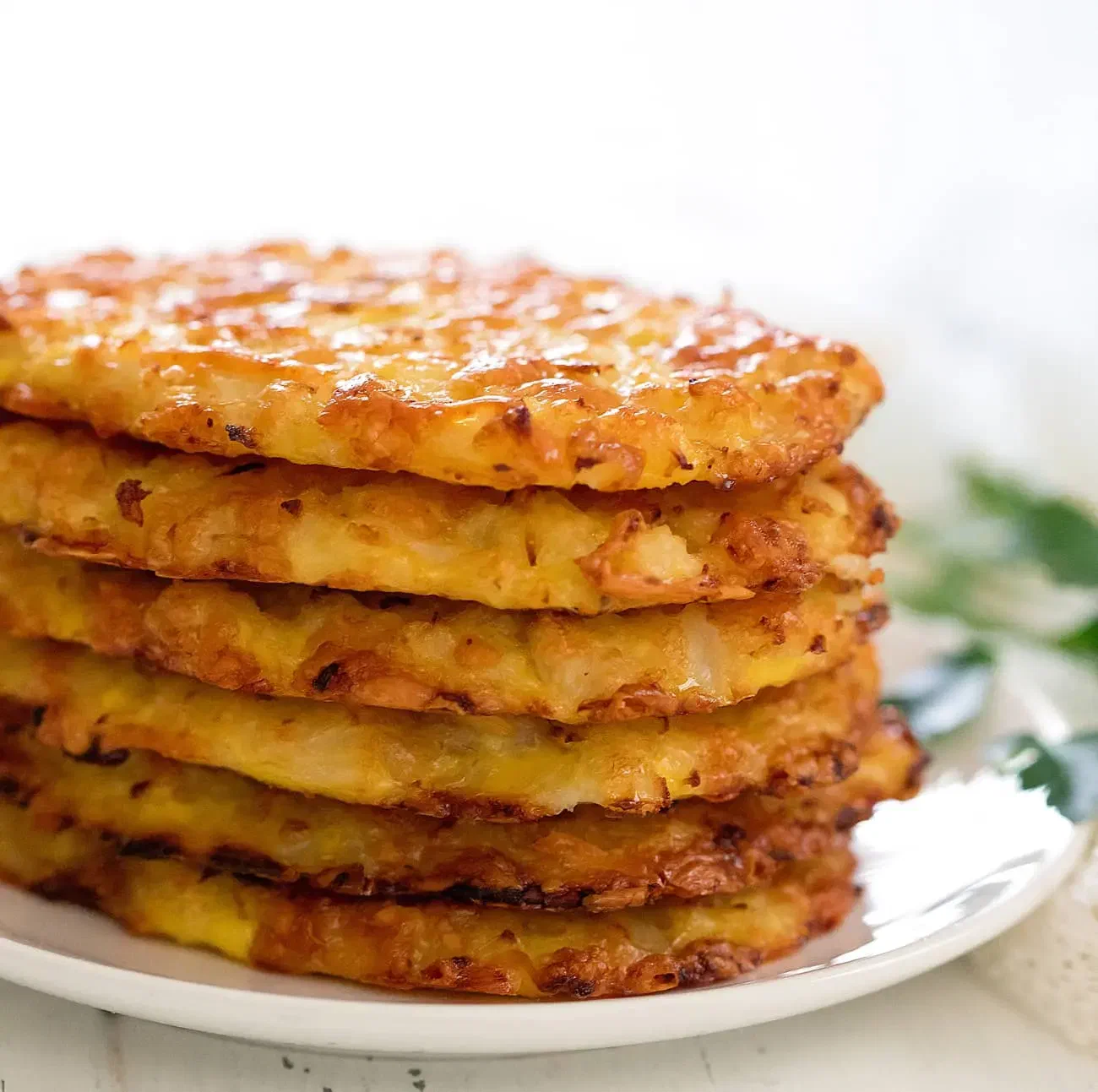 Cheesy Cauliflower Hash Browns