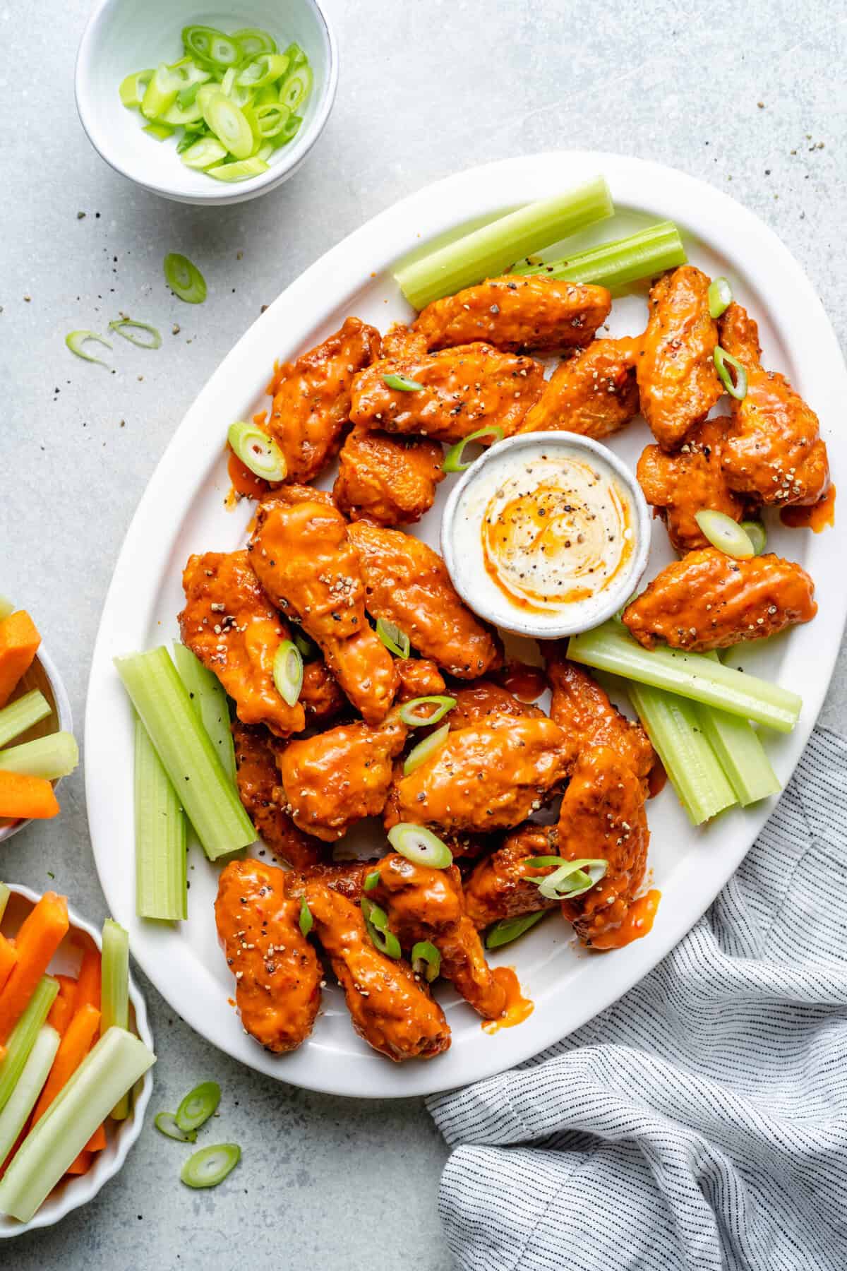 Crispy Baked Buffalo Chicken Wings